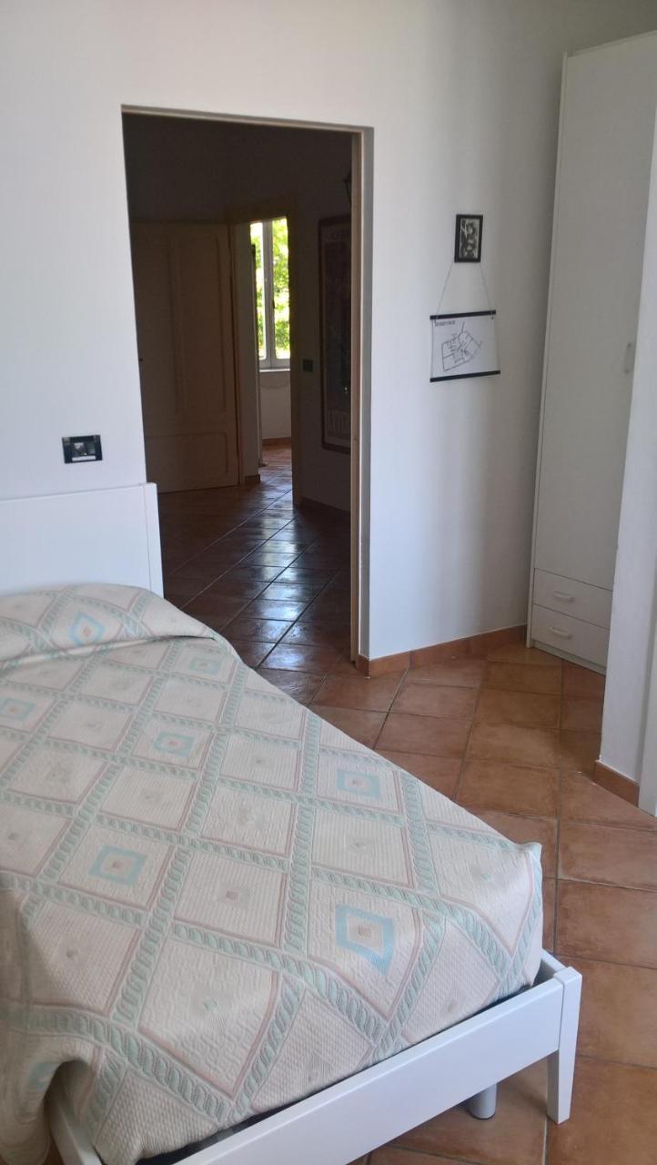 Charlie Chaplin Bed & Breakfast Tamara Bagian luar foto