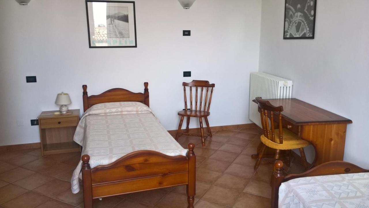 Charlie Chaplin Bed & Breakfast Tamara Bagian luar foto