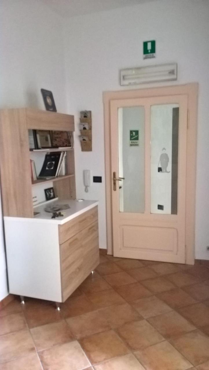 Charlie Chaplin Bed & Breakfast Tamara Bagian luar foto
